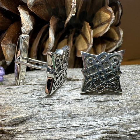Load image into Gallery viewer, Celtic Knot Cuff Links, Scotland Jewelry, Celtic Jewelry, Dad Gift, Ireland Gift, Groom Gift, Best Man Gift, Sterling Silver, Husband Gift