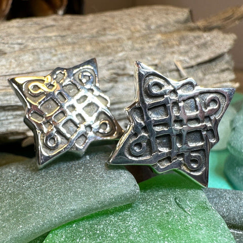 Load image into Gallery viewer, Celtic Knot Cuff Links, Scotland Jewelry, Celtic Jewelry, Dad Gift, Ireland Gift, Groom Gift, Best Man Gift, Sterling Silver, Husband Gift