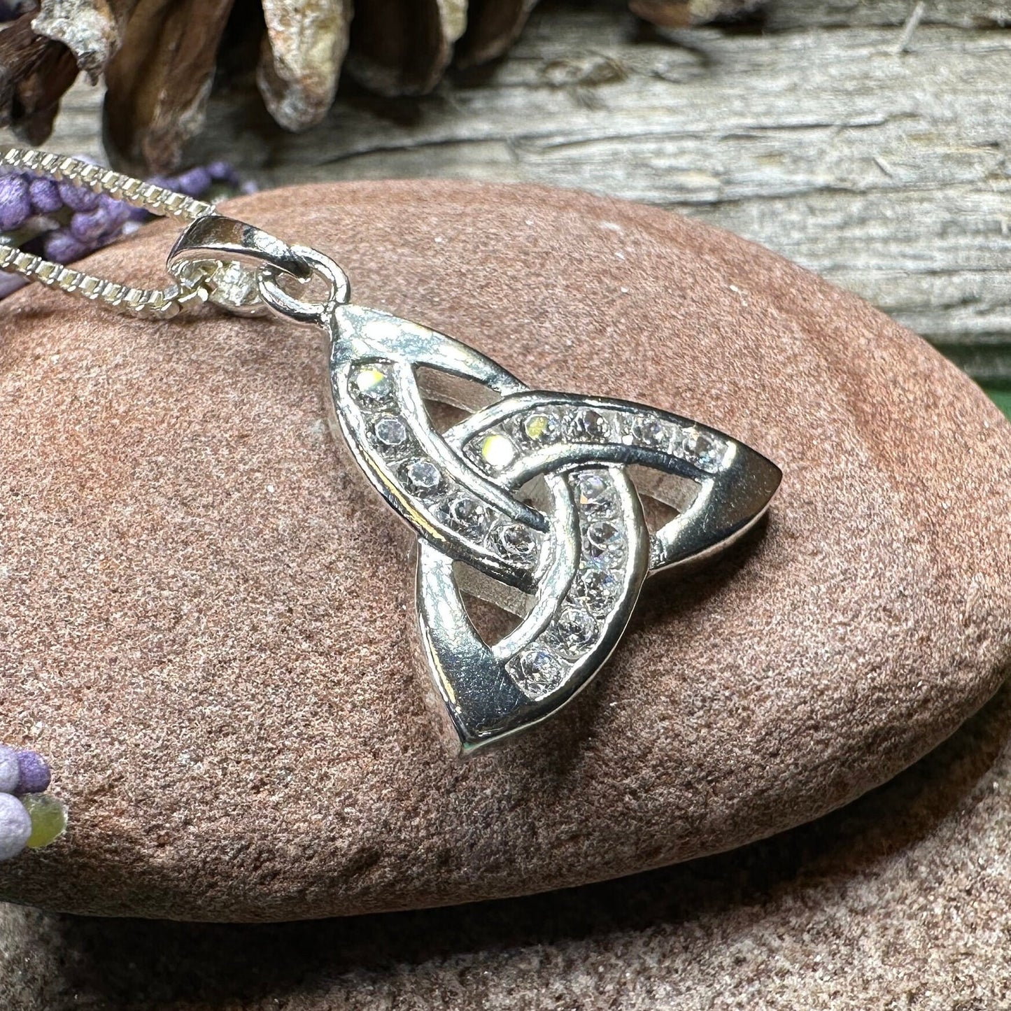 Trinity Knot Necklace, Celtic Jewelry, Irish Pendant, Triquetra Pendant, Celtic Knot Jewelry, Bridal Jewelry, Anniversary Gift, Ireland Gift