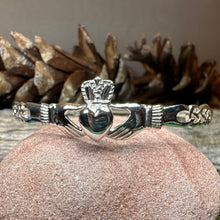 Load image into Gallery viewer, Claddagh Bracelet, Celtic Jewelry, Irish Jewelry, Ireland Gift, Bridal Jewelry, Heart Jewelry, Girlfriend Gift, Wife Gift, Anniversary Gift