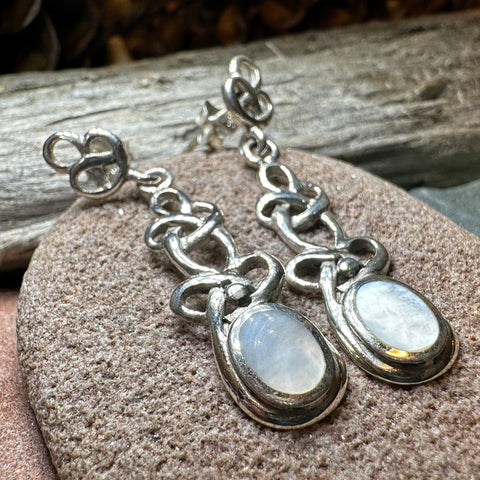 Load image into Gallery viewer, Celtic Knot Earrings, Silver Post Earrings, Irish Jewelry, Scottish Drop Earrings, Silver Ireland Gift, Mother of Pearl, Onyx Jewelry