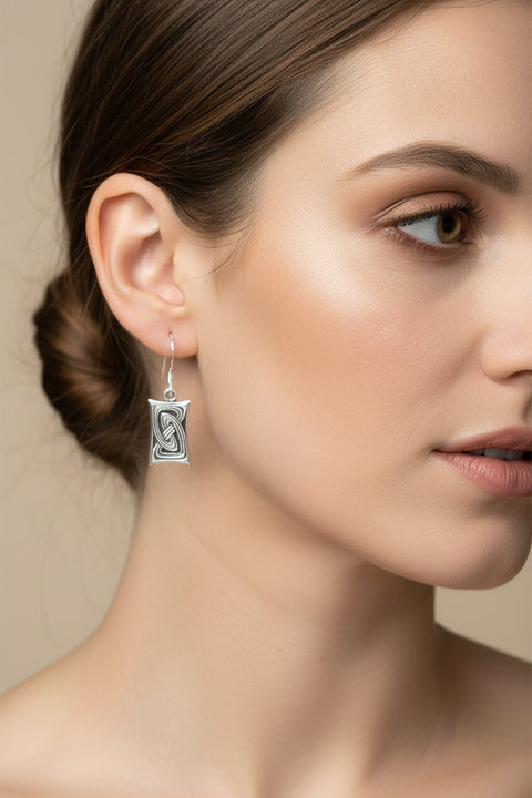 Load image into Gallery viewer, Celtic Knot Earrings, Celtic Jewelry, Irish Jewelry, Scotland Jewelry, Sterling Silver, Pagan Jewelry, Scottish Jewelry, Anniversary Gift