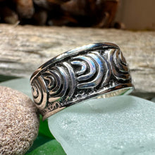 Load image into Gallery viewer, Celtic Dragon Ring, Celtic Ring, Scottish Promise Ring, Silver Ring, Irish Ring, Wedding Band, Anniversary Gift, Ireland Ring, Wiccan Ring