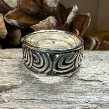 Load image into Gallery viewer, Celtic Dragon Ring, Celtic Ring, Scottish Promise Ring, Silver Ring, Irish Ring, Wedding Band, Anniversary Gift, Ireland Ring, Wiccan Ring