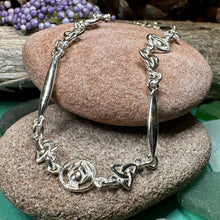 Load image into Gallery viewer, Thistle Bracelet, Outlander Jewelry, Celtic Jewelry, Scotland Gift, Nature Jewelry, Scottish Bracelet, Mom Gift, Girlfriend Gift, Wife Gift