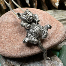 Load image into Gallery viewer, Cat Necklace, Cat Lover Gift, Nature Necklace, Cat Mom, Moveable Cat, Silver Cat Pendant, Best Friend Gift, Gift for Her, Animal Jewelry
