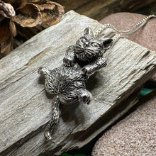 Load image into Gallery viewer, Cat Necklace, Cat Lover Gift, Nature Necklace, Cat Mom, Moveable Cat, Silver Cat Pendant, Best Friend Gift, Gift for Her, Animal Jewelry