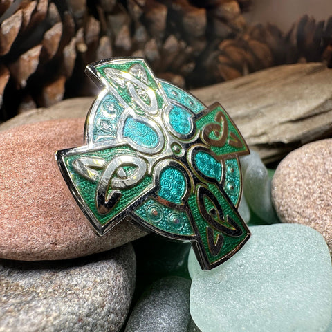 Load image into Gallery viewer, Celtic Cross Brooch, Cross Jewelry, Celtic Brooch, First Communion Gift, Green Enamel Pin, Irish Cross Jewelry, Cross Pin, Religious Jewelry
