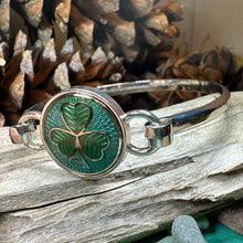 Load image into Gallery viewer, Shamrock Bracelet, Celtic Jewelry, Irish Jewelry, Bangle Bracelet, Clover Jewelry, Ireland Jewelry, Wife Gift, Irish Shamrock Bangle