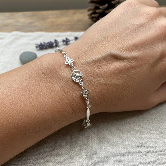 Thistle Bracelet, Outlander Jewelry, Celtic Jewelry, Scotland Gift, Nature Jewelry, Scottish Bracelet, Mom Gift, Girlfriend Gift, Wife Gift