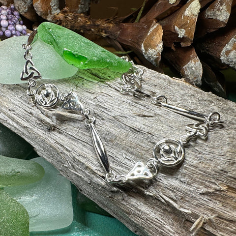 Load image into Gallery viewer, Thistle Bracelet, Outlander Jewelry, Celtic Jewelry, Scotland Gift, Nature Jewelry, Scottish Bracelet, Mom Gift, Girlfriend Gift, Wife Gift