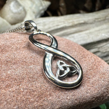 Load image into Gallery viewer, Trinity Knot Necklace, Infinity Jewelry, Celtic Jewelry, Irish Jewelry, Anniversary Gift, Mom Gift, Best Friend Gift, Girlfriend Gift