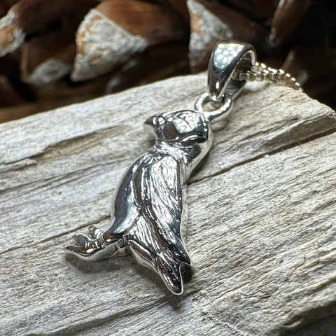Load image into Gallery viewer, Puffin Necklace, Scotland Jewelry, Sea Bird Jewelry, Celtic Jewelry, Bird Jewelry, Girlfriend Gift, Anniversary Gift, Sea Parrot Gift