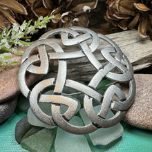 Load image into Gallery viewer, Traditional Celtic Knot Brooch