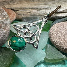 Load image into Gallery viewer, Celtic Kilt Pin, Scotland Jewelry, Scottish Brooch, Outlander Jewelry, Scottish Kilt Pin, Scotland Pin, Heathergems Pin, Pewter Celtic Pin