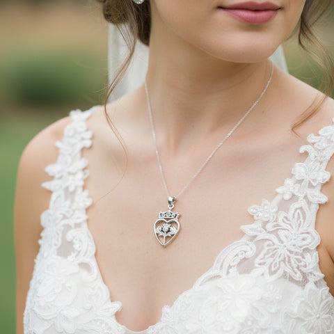 Load image into Gallery viewer, Luckenbooth Necklace, Outlander Jewelry, Scotland Jewelry, Bridal Jewelry, Amethyst Necklace, Heart Pendant, Bride Gift, Wife Gift, Mom Gift