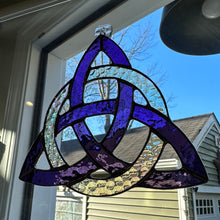 Load image into Gallery viewer, Trinity Knot Wall Decor, Ireland Gift, Stained Glass Celtic Knot, New Home Gift, Irish Gift, Wedding Gift, Scottish Gift, Triquetra Knot