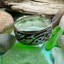 Load image into Gallery viewer, Celtic Raven Ring, Celtic Ring, Scottish Promise Ring, Spiral Ring, Irish Ring, Wedding Band, Anniversary Gift, Ireland Ring, Wiccan Ring