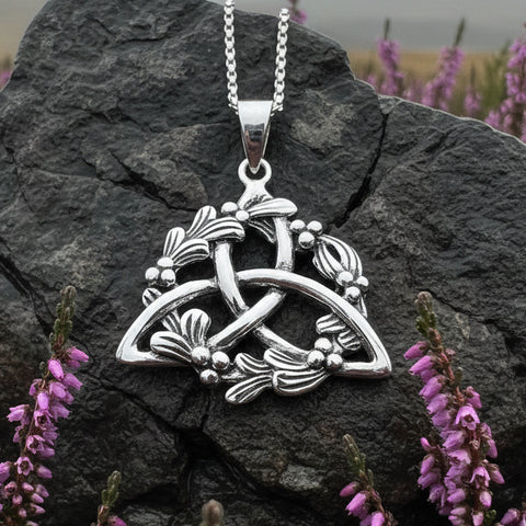 Load image into Gallery viewer, Mistletoe Necklace, Celtic Jewelry, Trinity Knot Pendant, Ireland Gift, Irish Jewelry, Scotland Jewelry, Anniversary Gift, Graduation Gift