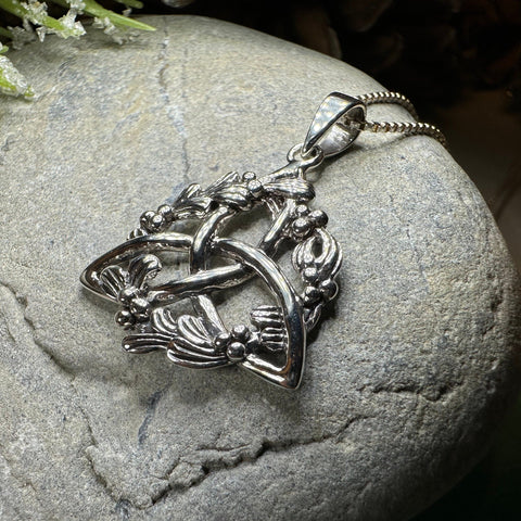 Load image into Gallery viewer, Mistletoe Necklace, Celtic Jewelry, Trinity Knot Pendant, Ireland Gift, Irish Jewelry, Scotland Jewelry, Anniversary Gift, Graduation Gift