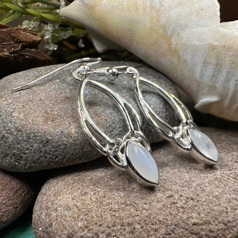 Load image into Gallery viewer, Trinity Knot Earrings, Celtic Jewelry, Irish Jewelry, Celtic Knot Jewelry, Bridal Jewelry, Moonstone, Scotland Jewelry, Mom Gift, Wife Gift