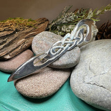 Load image into Gallery viewer, Celtic Kilt Pin, Scottish Jewelry, Scotland Kilt Pin, Tartan Pin, Anniversary Gift, Bagpiper Gift, Scotland Pin, Viking Jewelry, Tartan Pin