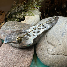 Load image into Gallery viewer, Celtic Kilt Pin, Scottish Jewelry, Scotland Kilt Pin, Tartan Pin, Anniversary Gift, Bagpiper Gift, Scotland Pin, Viking Jewelry, Tartan Pin