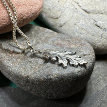 Load image into Gallery viewer, Oak Leaf Necklace, Petite Pendant, Acorn Jewelry, Irish Jewelry, Scotland Jewelry, Leaf Jewelry, Forest Gift, Graduation Gift, Minimalist