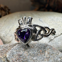 Load image into Gallery viewer, Elys Claddagh Ring