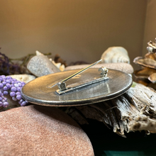 Load image into Gallery viewer, Heritage Celtic Knot Brooch