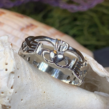 Load image into Gallery viewer, Ennis Claddagh Ring