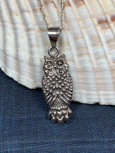 Load image into Gallery viewer, Silver Owl Necklace
