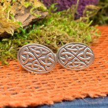 Load image into Gallery viewer, Celtic Trinity Knot Cufflinks