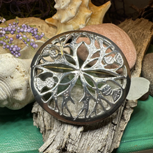 Load image into Gallery viewer, Scottish Thistle Pewter Brooch