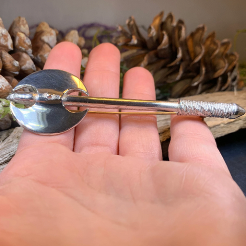 Load image into Gallery viewer, Battle Ax Kilt Pin - Handmade in Scotland