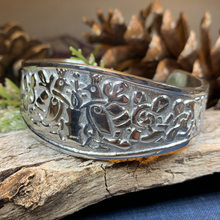 Load image into Gallery viewer, Celtic Love Birds Bracelet