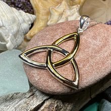 Load image into Gallery viewer, Celtic Trinity Knot Necklace