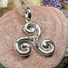 Load image into Gallery viewer, Keeva Triple Spiral Necklace
