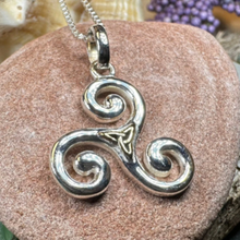 Load image into Gallery viewer, Keeva Triple Spiral Necklace