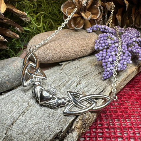 Load image into Gallery viewer, Irish Claddagh Lasting Love Necklace in Sterling Silver