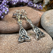 Load image into Gallery viewer, Mother's Knotwork Celtic Earrings