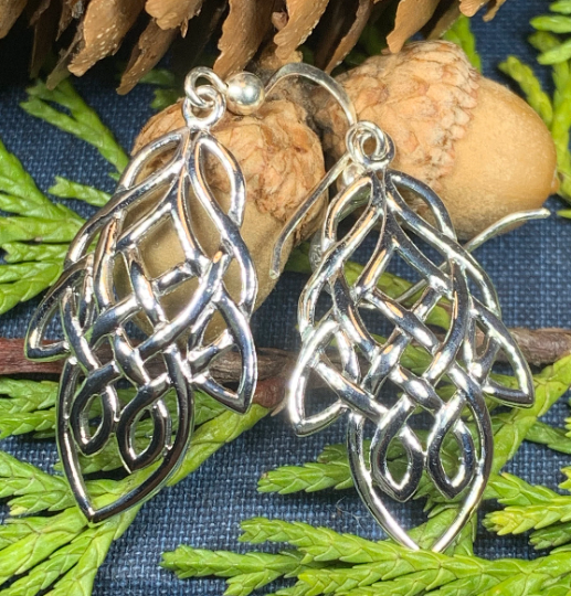 Celtic knot earrings online