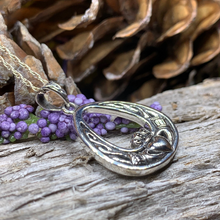 Load image into Gallery viewer, Shannon Claddagh Necklace
