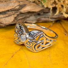 Load image into Gallery viewer, Celtic Triple Moon Ring