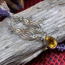 Load image into Gallery viewer, Lilias Celtic Knot Necklace