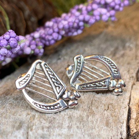 Load image into Gallery viewer, Cian Irish Harp Post Earrings in Sterling Silver