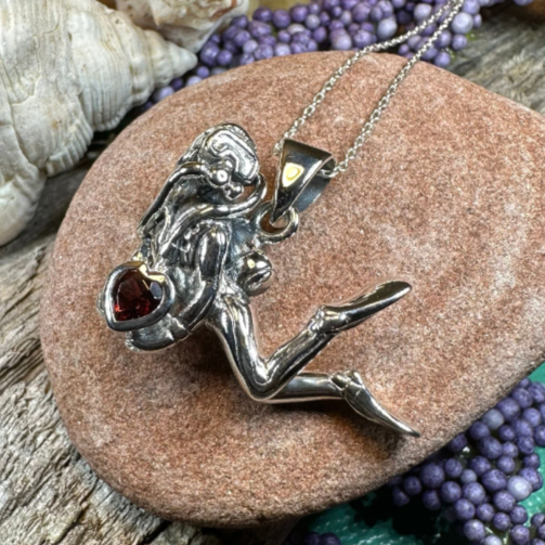 Ocean Diver Necklace in Sterling Silver