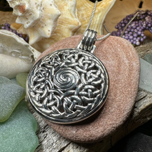 Load image into Gallery viewer, Eternal Celtic Spiral Necklace
