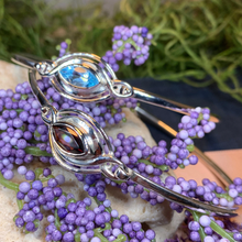 Load image into Gallery viewer, Sorcha Celtic Love Knot Bracelet