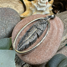 Load image into Gallery viewer, Eagle Feather Necklace